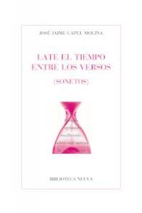 Late el tiempo entre los versos
